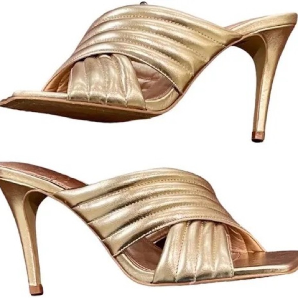 COPY - Gorgeous Vince Camuto Sarendie Mule ***Brand New, Never Worn***